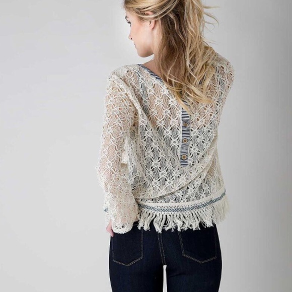 gimmicks by BKE Crochet Overlay Top - Picture 3 of 6